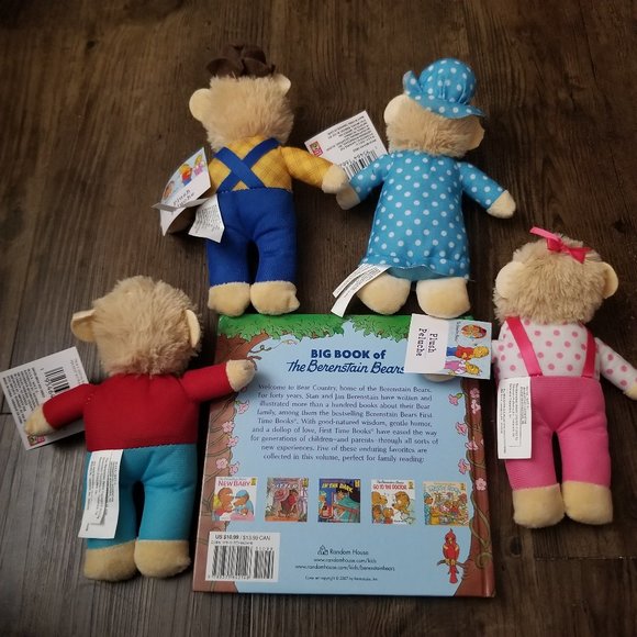 Big Book of the Berenstain Bears (5 stories) and Set of 4 Plush - Picture 2 of 13
